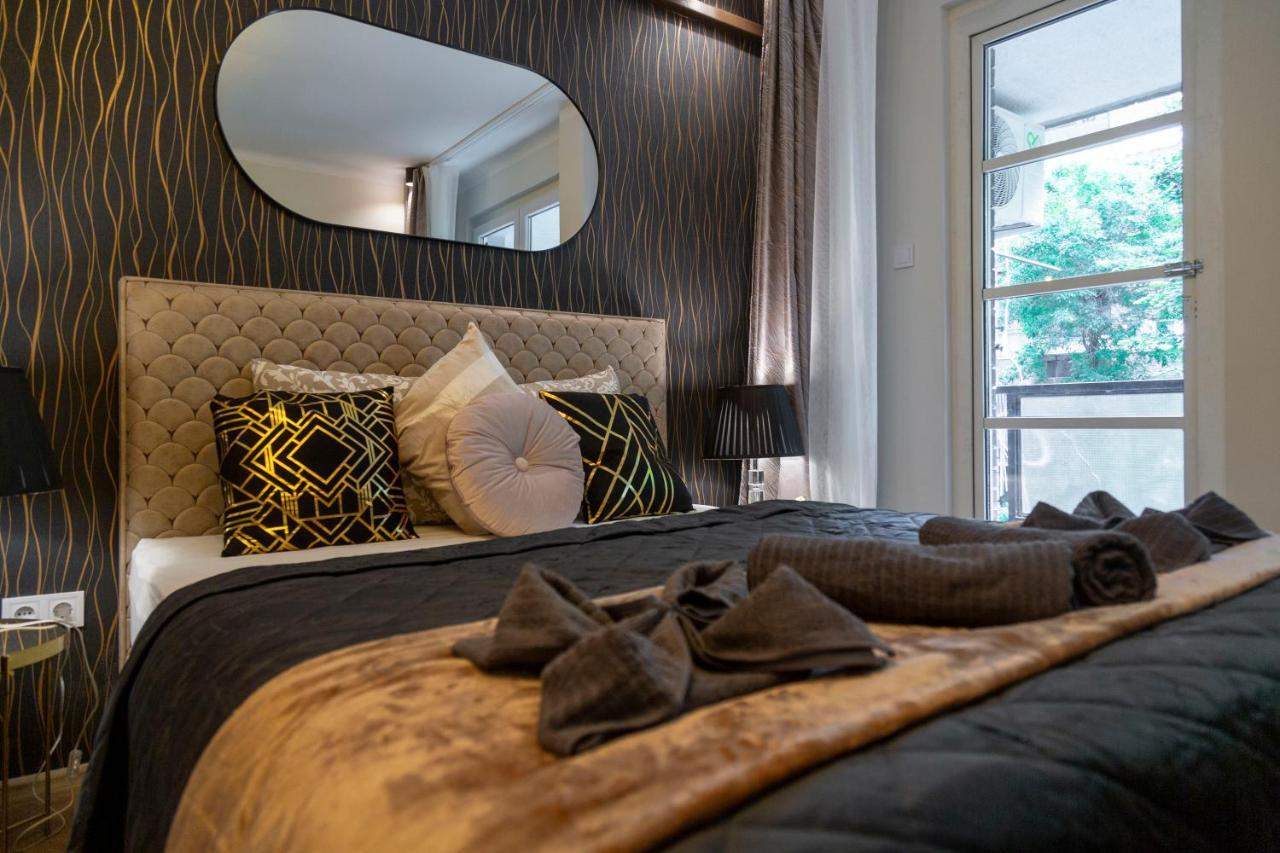 Stylish Quentin Apartment In The King Street บูดาเปสต์ ภายนอก รูปภาพ